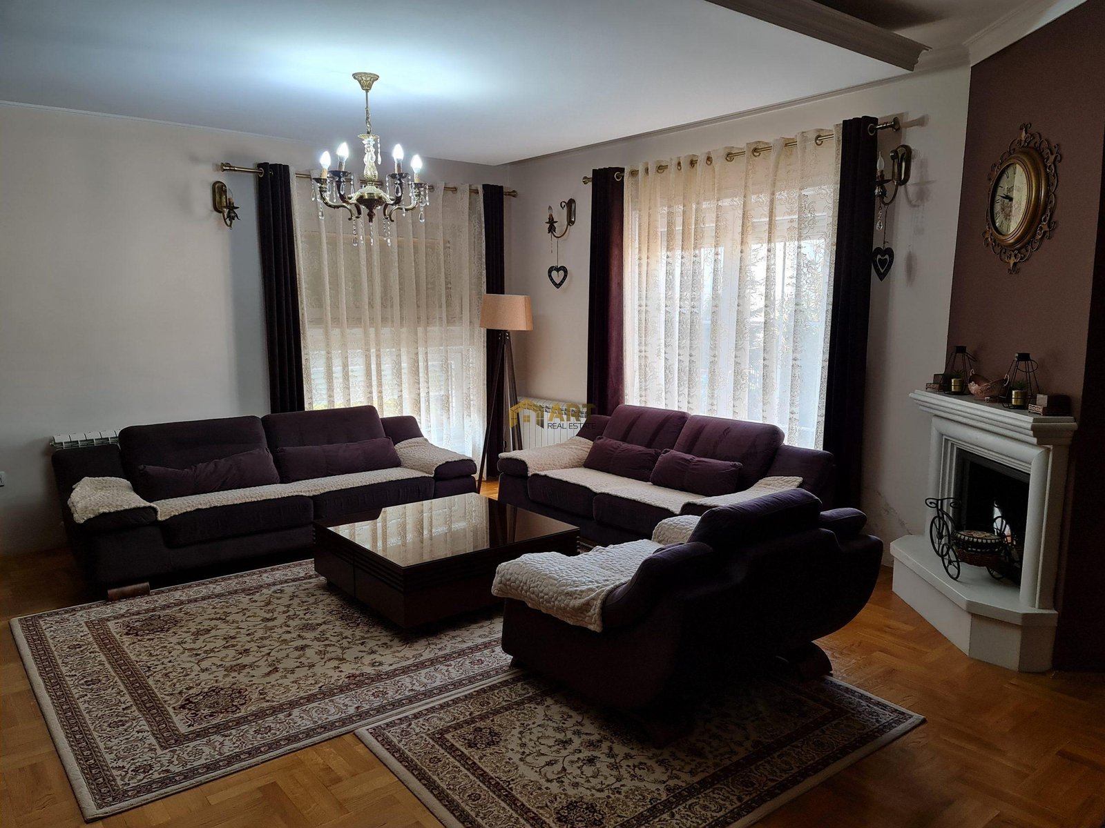 Shtëpi moderne në Veternik-prapa Grand Store