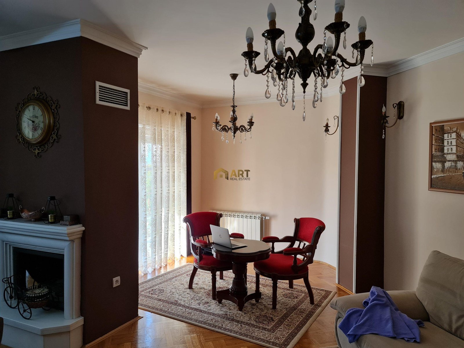 Shtëpi moderne në Veternik-prapa Grand Store