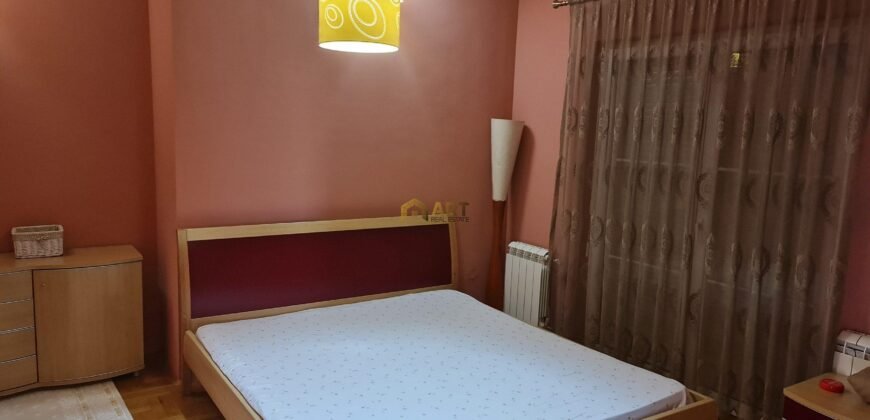 Shtëpi moderne në Veternik-prapa Grand Store