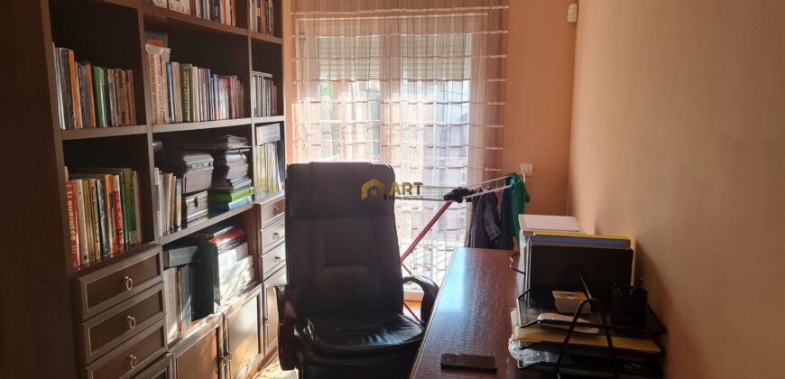 Shtëpi moderne në Veternik-prapa Grand Store