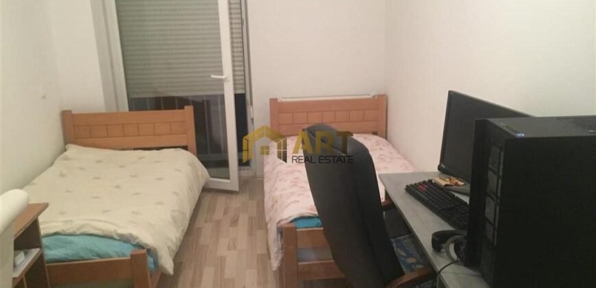 Banesë e mobiluar 84 m2 në Prishtinë
