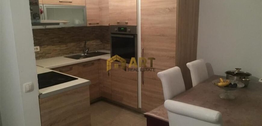Banesë e mobiluar 84 m2 në Prishtinë