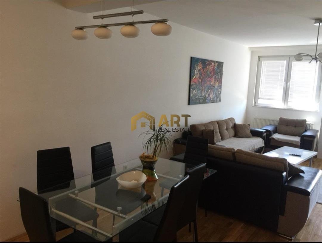 Banesë me çira te Maxi 24h Banesë me çira te Maxi 24h