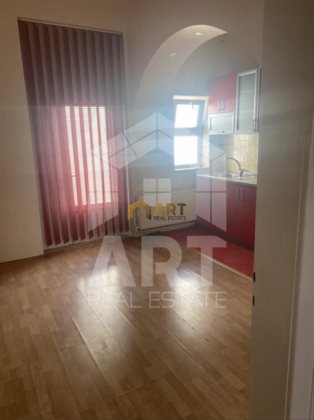 Shitet-Ipet me Qera # BANESA në Qendër të Prishtinës